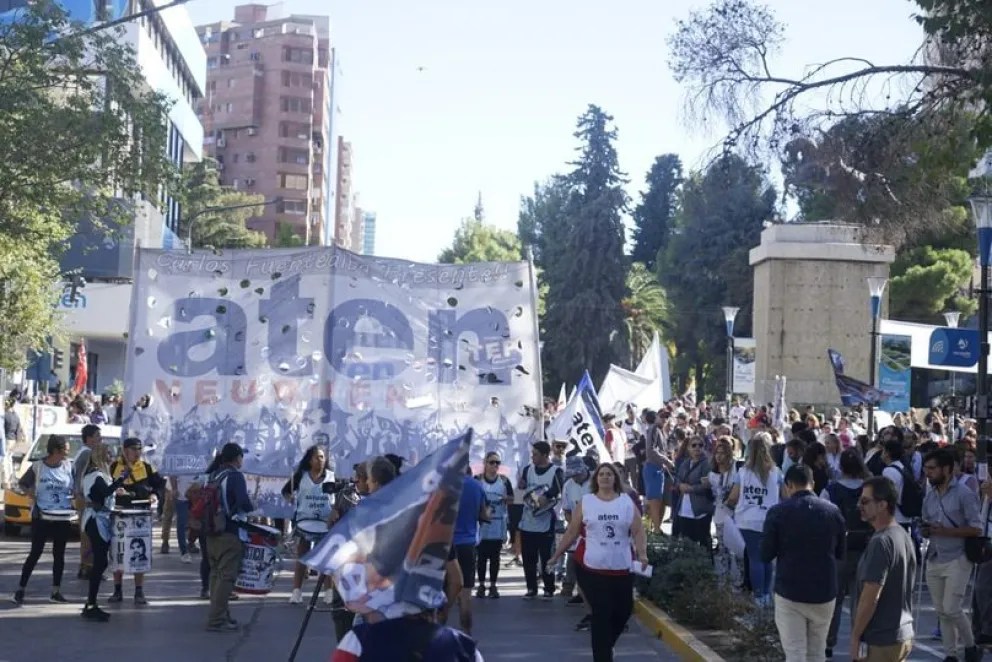 ATEN imposibilita las clases en la provincia: el sindicato contra la ley de presentismo docente 