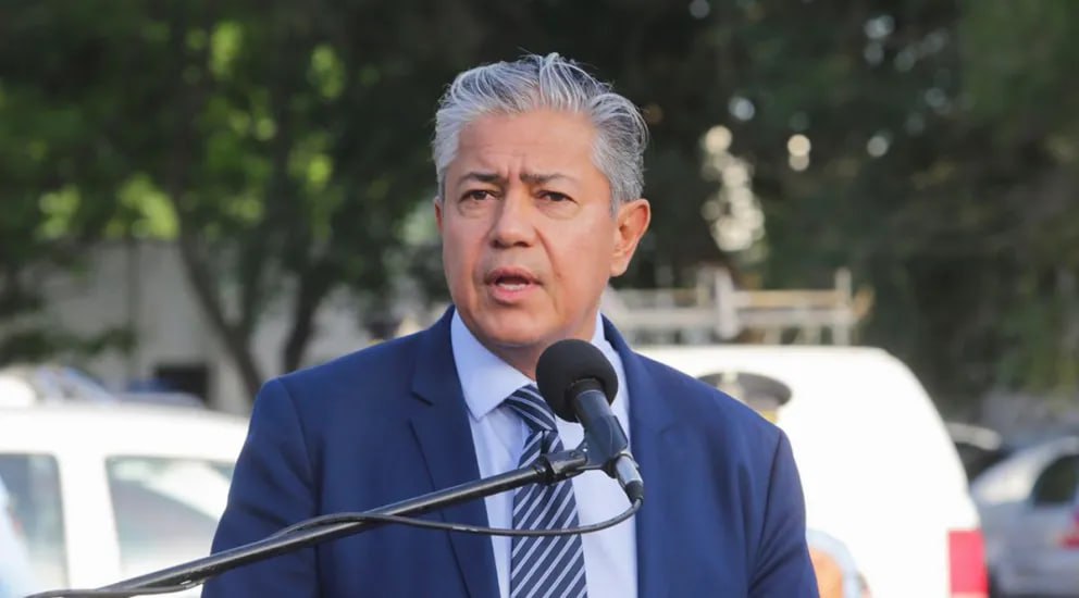 Rolo Figueroa refuerza su lucha contra los Ñoquis: Nuevos despidos en la administración pública 