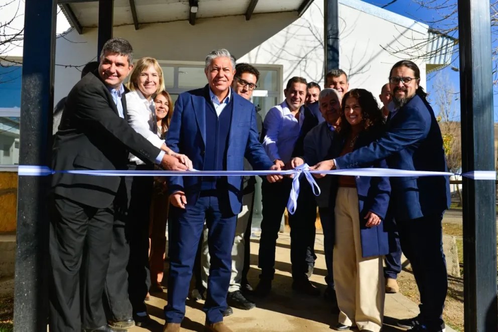 Figueroa inauguró la ampliación del hospital El Cholar y anunció nuevas obras para la&nbsp;comunidad