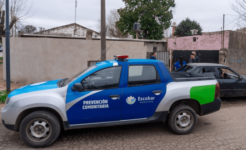 Escobar: policías municipales salvaron a un bebé que se&nbsp;ahogaba