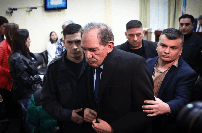 Alperovich cumple prisión domiciliaria en Puerto Madero y reaparece en un&nbsp;video