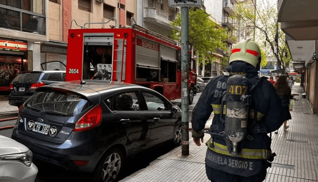 Incendio en Balvanera: un adulto mayor fue&nbsp;hospitalizado