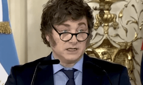 Milei canceló su viaje al sorteo del Mundial como señal política hacia la&nbsp;AFA